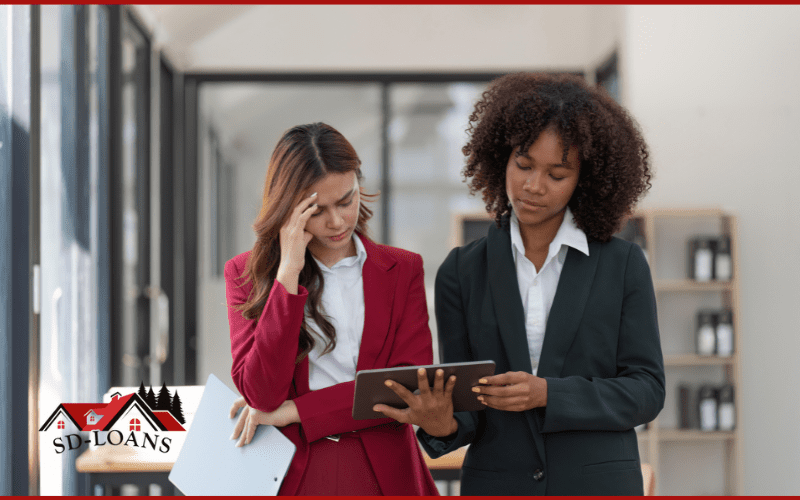 Read more about the article Tired of Big Bank Red Tape? Here’s Why a Mortgage Broker Is the Answer